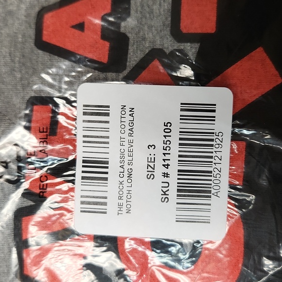 ❤️NWT VINTAGE TORRID TEE - THE ROCK DWANE JOHNSON - CHRISTMAS HOLIDAY PLUS SIZE - Picture 7 of 12